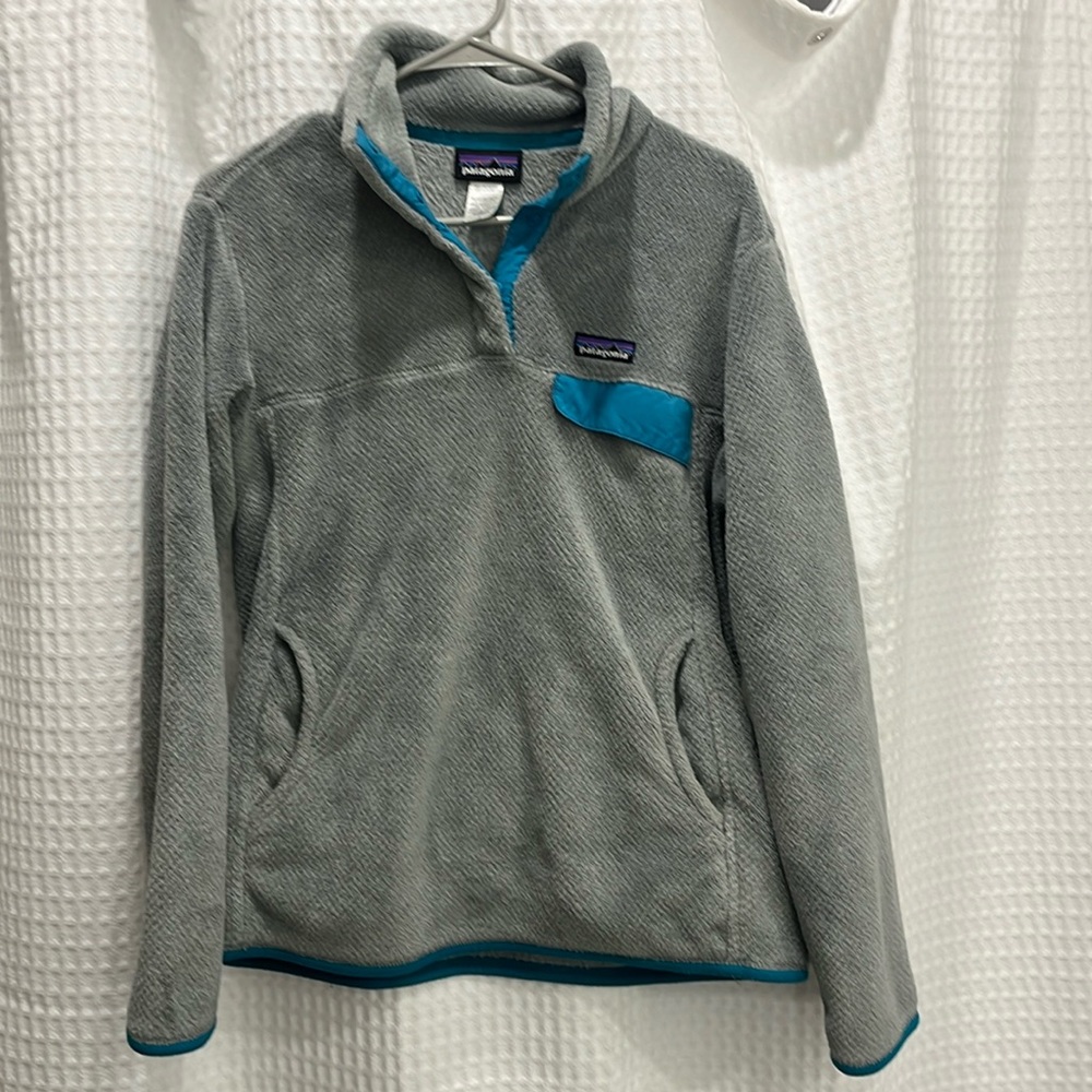 Patagonia Grey/Blue Half-Button Pullover